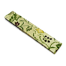 Load image into Gallery viewer, Toothpick holder, insert type, Soun-ji Bundai-gire(Cloth Covering of a Writing Desk at Soun-ji Temple)