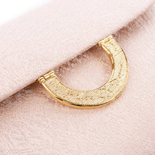 Load image into Gallery viewer, Party Bag Kiku Momi (MF2526)