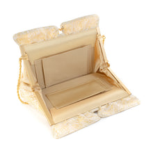 Load image into Gallery viewer, Party bag MF2548 chrysanthemum fir