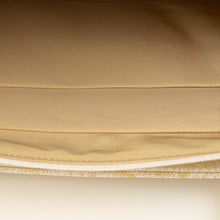 画像をギャラリービューアに読み込む, フォーマルバッグ 菊もみ(白金)