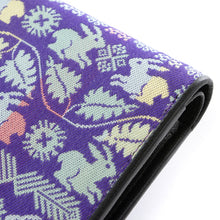 Load image into Gallery viewer, Two-fold billfold, Swedish flower rabbit