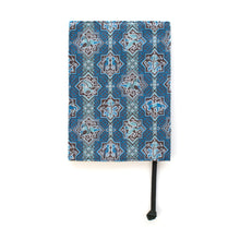 Load image into Gallery viewer, Book Cover (Serujūku-no-Uma)