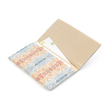 Load image into Gallery viewer, Name Card Container (Budo Karakusa-mon Nishiki)