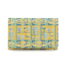 画像をギャラリービューアに読み込む, 裂裏名刺入 薬棚の巳