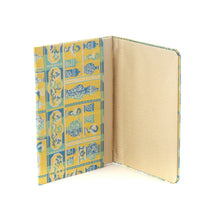 画像をギャラリービューアに読み込む, 裂裏名刺入 薬棚の巳