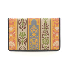 画像をギャラリービューアに読み込む, 縦型カードケース ロワール飾花文