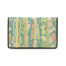 画像をギャラリービューアに読み込む, 縦型カードケース 匙飾りの猫