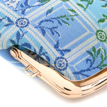 画像をギャラリービューアに読み込む, 2.5 ドル入れ チョーカーの猫