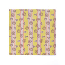 Load image into Gallery viewer, Dashi-fukusa Cloth (Tea-things) (Sarasa Un-ryu-mon)