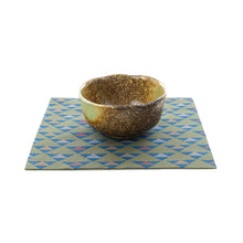 Load image into Gallery viewer, Dashi-fukusa Cloth (Tea-things) (Uroko Gondayū Mon)
