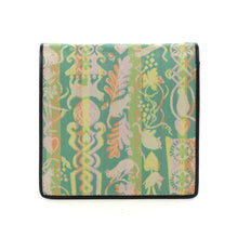 画像をギャラリービューアに読み込む, 二折札入 匙飾りの猫