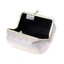 Load image into Gallery viewer, Cosmetics Container "KARAKUSA SNOOPY(multi)"