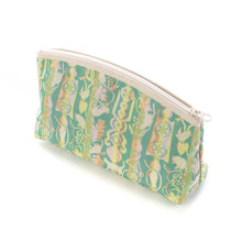 Load image into Gallery viewer, Half Moon Pouch (Sajikazarinoneko)