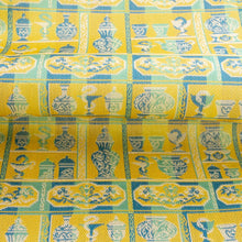 画像をギャラリービューアに読み込む, 花瓶敷 薬棚の巳