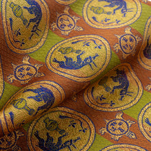 画像をギャラリービューアに読み込む, 花瓶敷 天寿国繍兎文