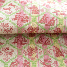 Load image into Gallery viewer, Vase Mat (S) (Seiten Korai-mon)