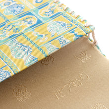 Load image into Gallery viewer, Kaishi Paper Container (Tea-things) (KUSURI-DANA-NO HEBI)(The Snake on the Medicine Cabinet)(blue)