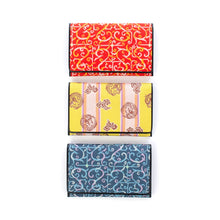 画像をギャラリービューアに読み込む, 皮裏名刺入 瑞龍楚繍文