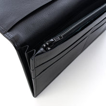 Load image into Gallery viewer, Long Wallet(Chiku-rin Neko Tsunagi-mon Nishiki)