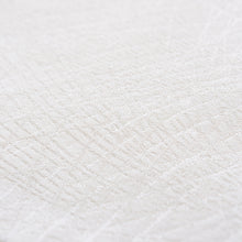 Load image into Gallery viewer, Koubaku Saa (Haku), brocade with design of spring shōsaku (春正芒文)