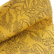 Load image into Gallery viewer, Ancient silk crepe wrapper, seasonal design