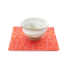 Load image into Gallery viewer, Ko-bukusa Cloth (Tea-things) (Zui-ryu Soshuu-mon_red)