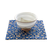 Load image into Gallery viewer, Ko-bukusa Cloth (Tea-things) (hitoedurusyoubotan)