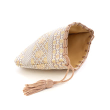 Load image into Gallery viewer, Small Pouch (UROKO-TOMOE-SAKURA DAN-MON)