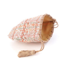 Load image into Gallery viewer, Small Pouch (Tō-sai Yūba-mon)