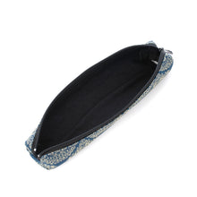 Load image into Gallery viewer, Pencil Container (Tempyo Syuryomon Nishiki)