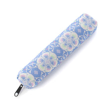 画像をギャラリービューアに読み込む, ペンシルケース 花鳥梅花文錦