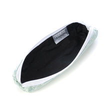 Load image into Gallery viewer, Pencil Container "KARAKUSA SNOOPY(green)"