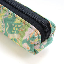 画像をギャラリービューアに読み込む, ペンシルケース 匙飾りの猫