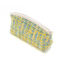 画像をギャラリービューアに読み込む, 半月ポーチ 薬棚の巳