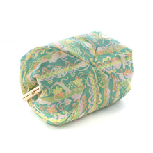 Load image into Gallery viewer, Cosmetics Container (Saji-Kazari-no Neko)