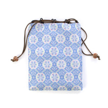 Load image into Gallery viewer, Pouch (Kacho Baika-Mon Nishiki)