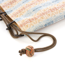画像をギャラリービューアに読み込む, 信玄袋 葡萄唐草文錦