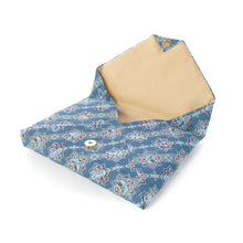 Load image into Gallery viewer, Sukiya Bukuro (A Pouch) (Tea-things) (Serujūku-no-Uma)