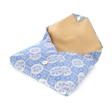 Load image into Gallery viewer, Sukiya Bukuro (A Pouch) (Tea-things) (Kacho Baika-Mon Nishiki)