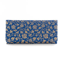 画像をギャラリービューアに読み込む, 裂裏札入 一重蔓小牡丹