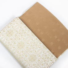 画像をギャラリービューアに読み込む, 懐紙入 葡萄唐草文錦