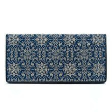 画像をギャラリービューアに読み込む, チャック付札入(皮裏財布) 葡萄唐草文錦