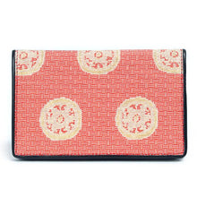 画像をギャラリービューアに読み込む, 縦型カードケース 糸屋輪宝手