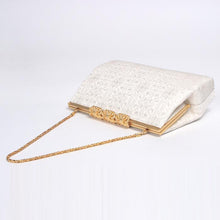 画像をギャラリービューアに読み込む, パーティーバッグ MF2537 葡萄唐草文錦