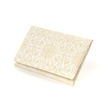 画像をギャラリービューアに読み込む, 裂裏名刺入 葡萄唐草文錦