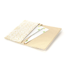 画像をギャラリービューアに読み込む, 裂裏名刺入 葡萄唐草文錦