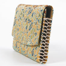 Load image into Gallery viewer, Kaishi Paper Container (Tea-things) (Soun-ji Bundai-gire)