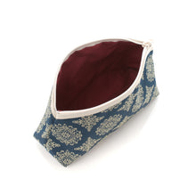 Load image into Gallery viewer, Half Moon Pouch (Ryoka-mon Nishiki)
