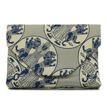 Load image into Gallery viewer, Sukiya Bukuro (A Pouch) (Tea-things) (Shishi-tori Oji)