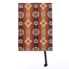 画像をギャラリービューアに読み込む, ブックカバー 天平木画奏花錦